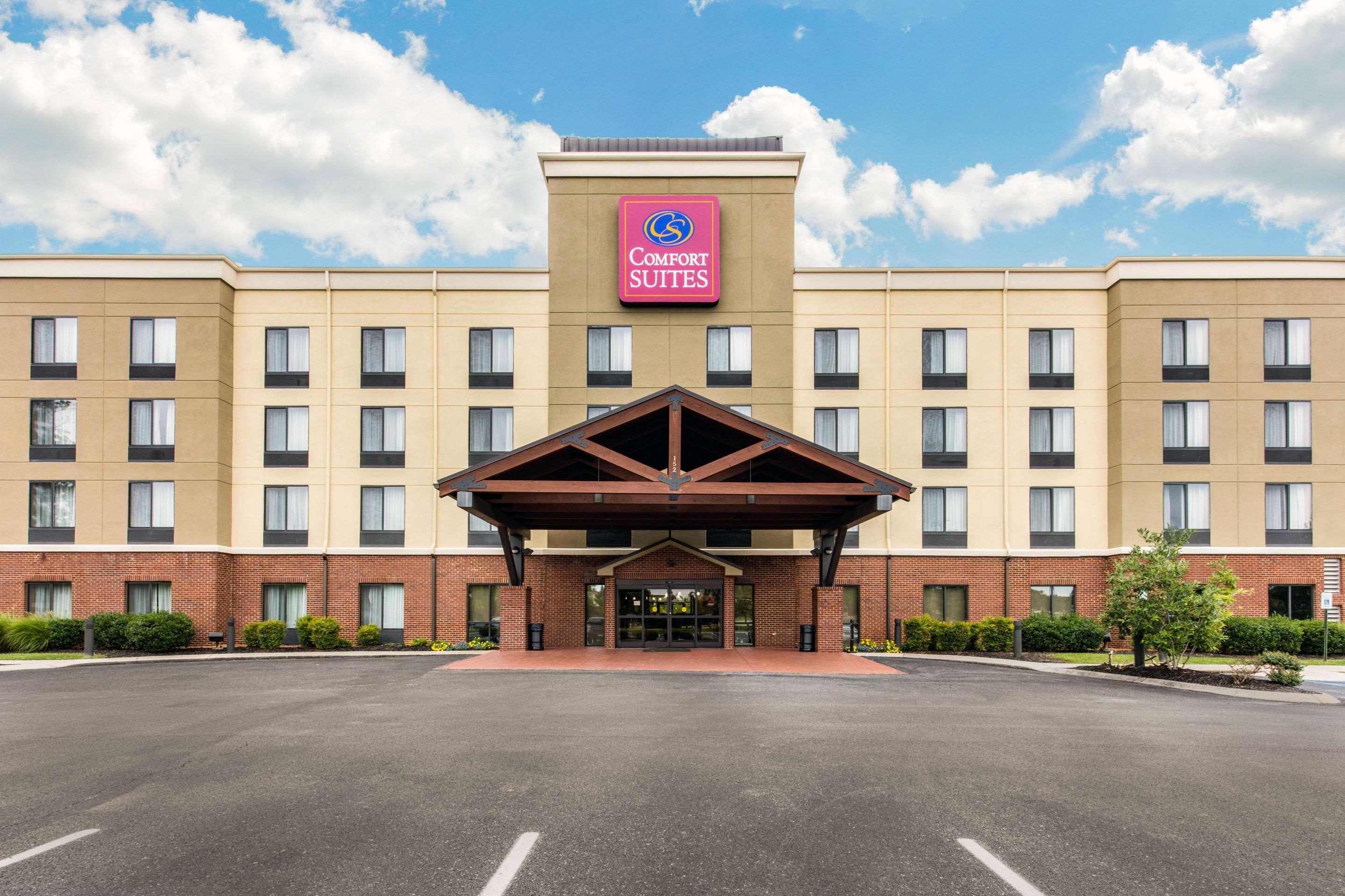 Comfort Suites Manchester Exterior foto